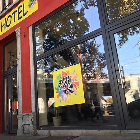 Midi Station Hotel ブリュッセル エクステリア 写真