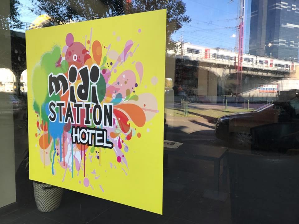 Midi Station Hotel ブリュッセル エクステリア 写真